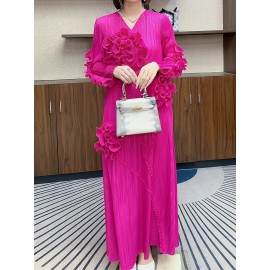 丸いネックデザインのエレガントなプリーツ長スカート、3次元のフリル花装飾を特徴として、ポリエステル製のAラインカットで腹を隠す、すべてのシーズンに適しています。