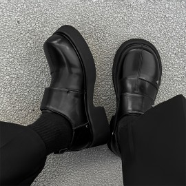 メンズプレミアム厚底ソールローファー - ブラックファクスカバーカジュアルシューズ、調節可能なストラップ、厚底、ポケット、快適なゴムソール、カジュアルアットワイア、多用途ローファー | スタイリッシュなカジュアルシューズ | 耐久性のあるゴムソール