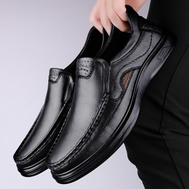 メンズ快適スリッポンローファー - 本物、ブラウンにブラックステッチ、春と秋のカジュアルダッドシューズ、カジュアルフットウェア | スタイリッシュなダッドシューズ | 耐久性のあるソル