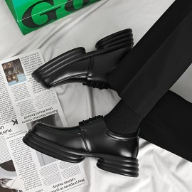 メンズ スタイリッシュ ブラック レースアップ ドレス シューズ 厚いソール - 正装とカジュアルな衣装に最適、フェイク アッパー、ゴムソール、正装シューズ | エレガントなシューズ | 耐久性のあるシューズ