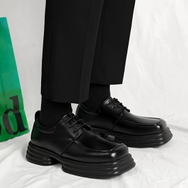 メンズ スタイリッシュ ブラック レースアップ ドレス シューズ 厚いソール - 正装とカジュアルな衣装に最適、フェイク アッパー、ゴムソール、正装シューズ | エレガントなシューズ | 耐久性のあるシューズ