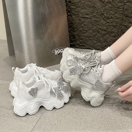 レディース チャンキープラットフォームダッドスニーカー - ホワイト レースアップ ミドルトップ、ラインストーンアクセント付き 合成カバー＆ゴムソール 春のカジュアルウェア用 快適なラウンドトゥシューズ | トレンディなダッドシューズ | 装飾的なラインストーン