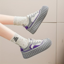 レディース チャンキープラットフォームスニーカー - 通気性のあるロートップ レースアップ カジュアルシューズ、丸いつま先とホワイト＆ブラウン コントラストデザイン、夏用快適な超微細繊維アッパー＆耐久性ゴムソール、ファブリックライニング