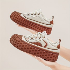 レディース チャンキープラットフォームスニーカー - 通気性のあるロートップ レースアップ カジュアルシューズ、丸いつま先とホワイト＆ブラウン コントラストデザイン、夏用快適な超微細繊維アッパー＆耐久性ゴムソール、ファブリックライニング