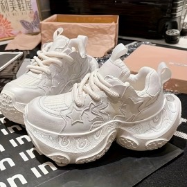 女性用ホワイトスターアクセント付きチャンキープラットフォームスニーカー - 通気性メッシュロートップレースアップシューズ、丸いつま先＆ゴムソール 春のカジュアルウェア・日常履きに最適｜トレンディなダッドシューズ｜ゴムソールシューズ
