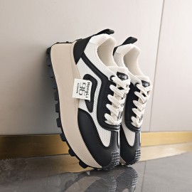 女性用ロートップカジュアルスニーカー、厚手のプラットフォームソールで身長アップ - ブラック＆ホワイト合成カバー＆メッシュアッパー、ラウンドトゥ快適性、EVAインソール＆PVCアウトソール、オールシーズン万能アウトドアシューズ