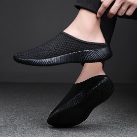 女性用通気性スリッポンカジュアルシューズ | オールシーズンの快適さ | 軽量ファブリックアッパー＆MDソール | 滑りにくい、耐久性のあるアウトドアフットウェア | カジュアルな服装にスタイリッシュなブラックミュール、日常履き | スリッポンミュール | 耐久性のある構造